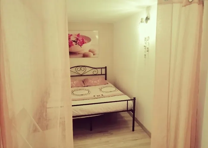 Le P'tit Bassoul Ouvert Toute L'annee * Cenevieres